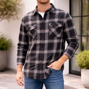 ZYIA Active Men's Size L Black & Gray Checkered Casual Shirt
